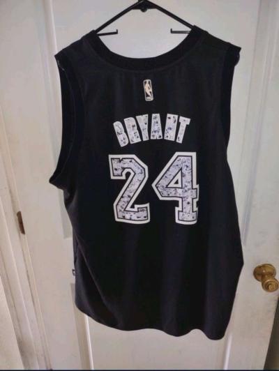 Rare Diamond Print Kobe Bryant Jersey - Thumbnail 2
