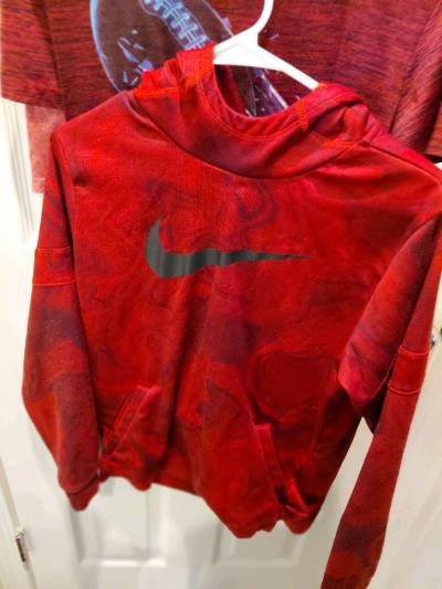 Youth size L 21 pc top lot Nike Under Armour and more - Thumbnail 4