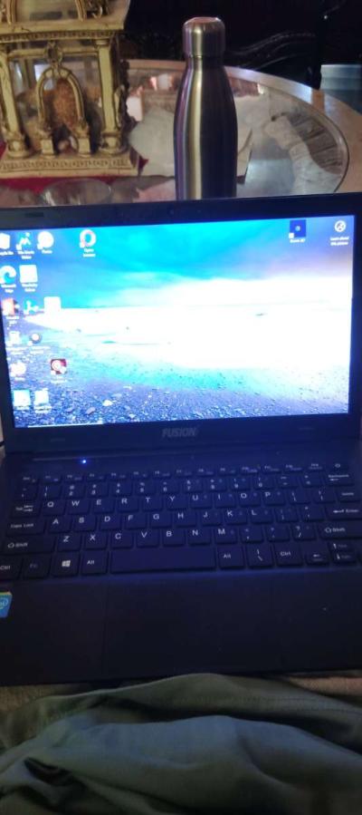 selling stuff - Thumbnail 4