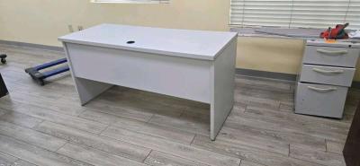 two desk - Thumbnail 2