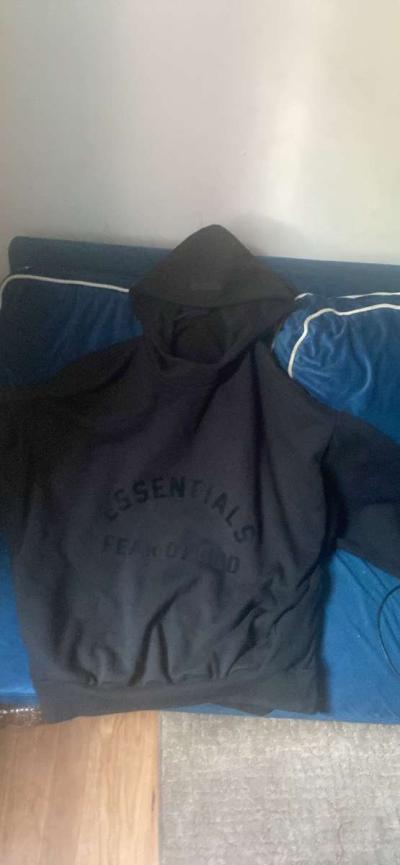 Essential hoodie size small - Thumbnail 2