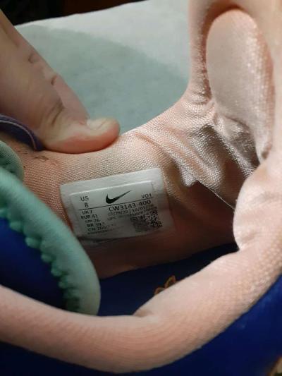 nike shoe - Thumbnail 3