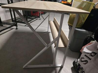 Modern Wood  Metal Desk  Perfect for Dorm or Home Office - Thumbnail 2