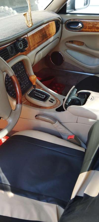 1998 jaguar - Thumbnail 5