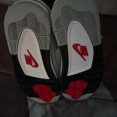 Jordan 4 white cement New - Thumbnail 2