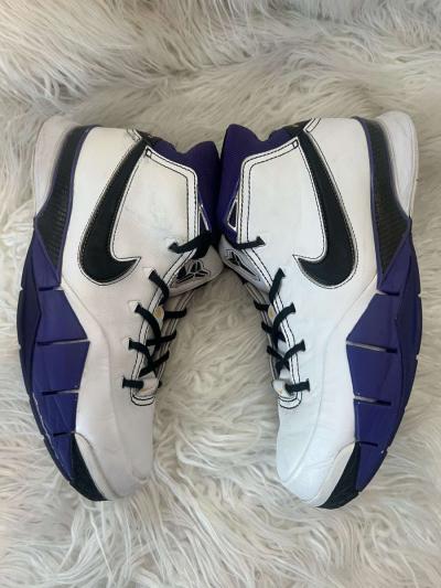 Size 10  Nike Zoom Kobe 1 Protro 2019 81 Points AQ2728105 - Thumbnail 6