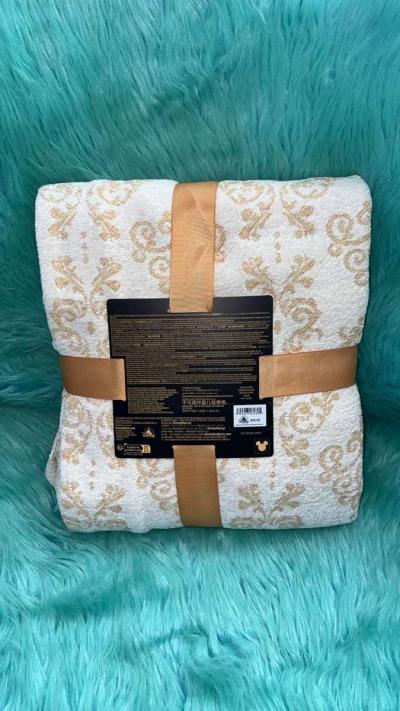 NWT Disney Princess Throw Blanket And Pillow Set - Thumbnail 6