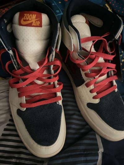 jordan 1s - Thumbnail 3