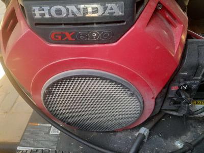 karcher honda gx690 5000 psi 45gpm - Thumbnail 2