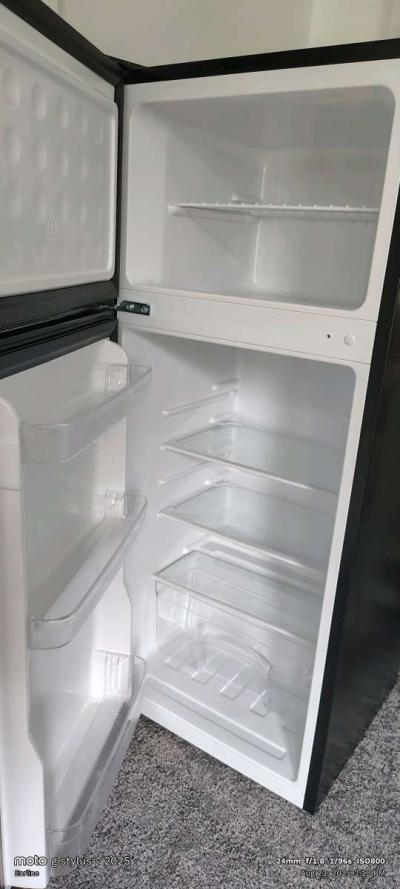 mini fridge - Thumbnail 5