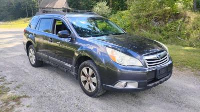 2011 Subaru Outback 201k clean title flawless - Thumbnail 2
