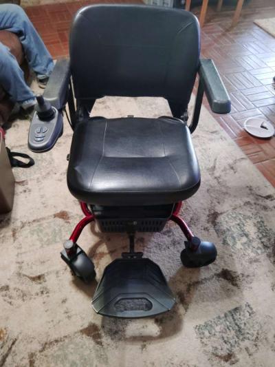 Electric chair - Thumbnail 4