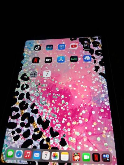 ipad 10th generation - Thumbnail 2