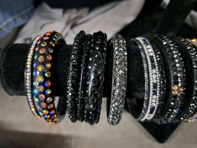 costume Jewelry Bracelets - Thumbnail 6