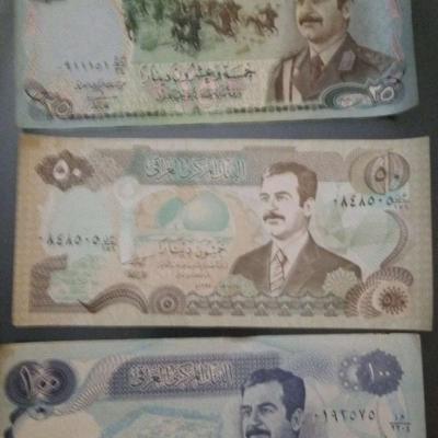 a large lot of Iraqi war currency  1980 to 1991 - Thumbnail 2