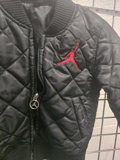 kids jordan JACKET size xs - Thumbnail 2