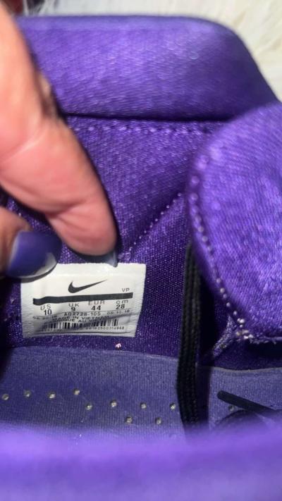 Size 10  Nike Zoom Kobe 1 Protro 2019 81 Points AQ2728105 - Thumbnail 5