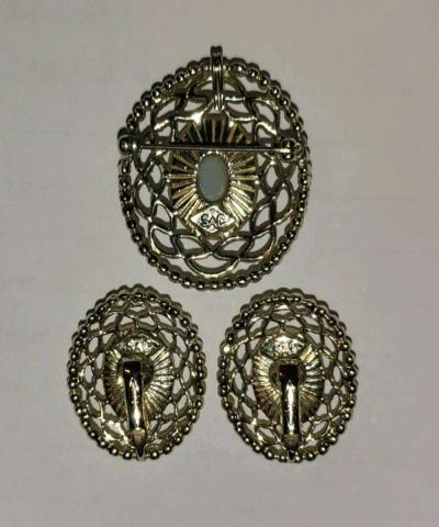SARAH COVENTRY 3 PIECE JEWELRY SET VINTAGE - Thumbnail 2