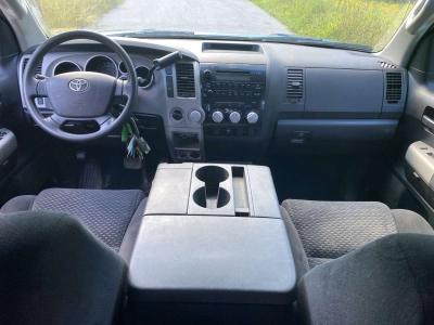 2007 Toyota Tundra SR5 57 V8 reg only shes a beast - Thumbnail 5