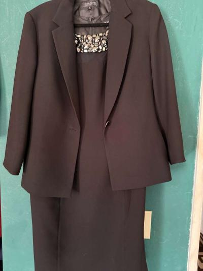 Women Business Attire - Thumbnail 2