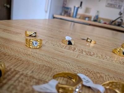 mens gold cocktail rings - Thumbnail 1