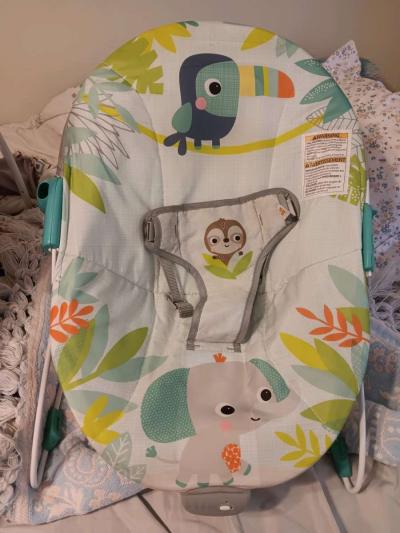 Baby swing and baby seat bundle - Thumbnail 3