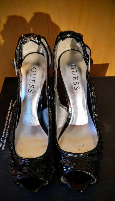 The Vintage Guess Black Sequence Open Toe heels size 6 - Thumbnail 4
