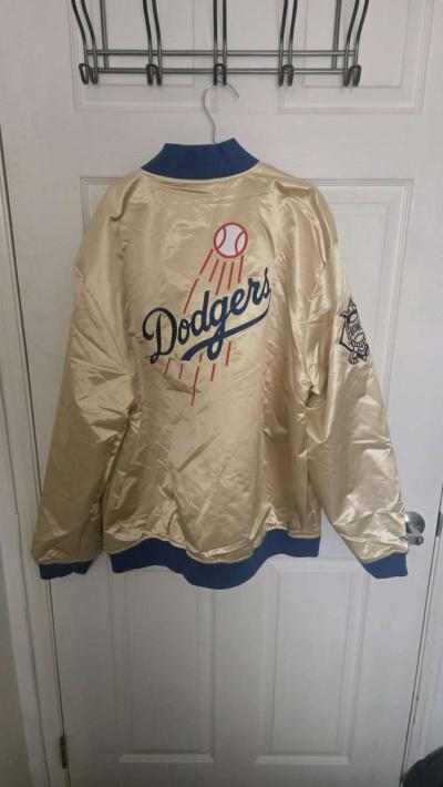 Mitchelle and Ness Dodgers jacket gold - Thumbnail 2