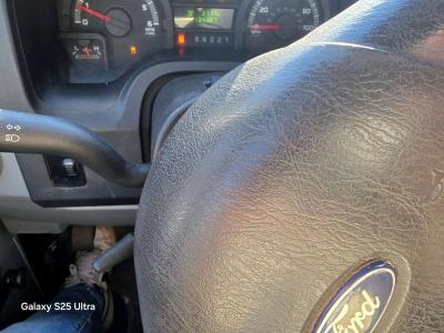 ford van 2012 - Thumbnail 2