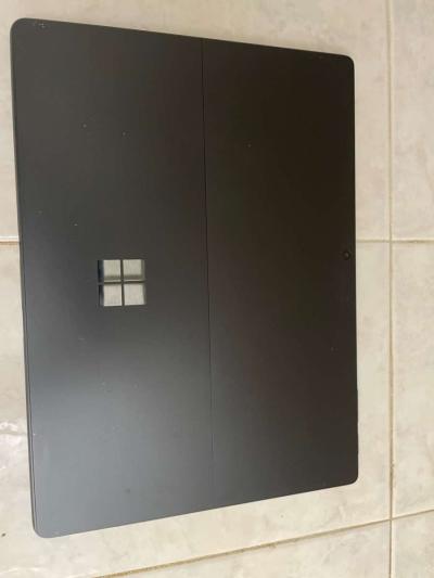 Surface Pro 6 Laptop Tablet - Thumbnail 3
