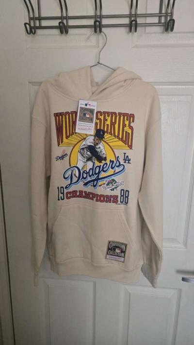 Mitchelle And Ness Dodgers sweater