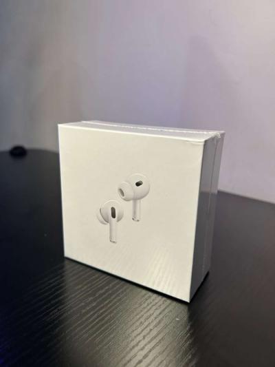 AirPods Pro 2nd Gen Sealed - Thumbnail 4
