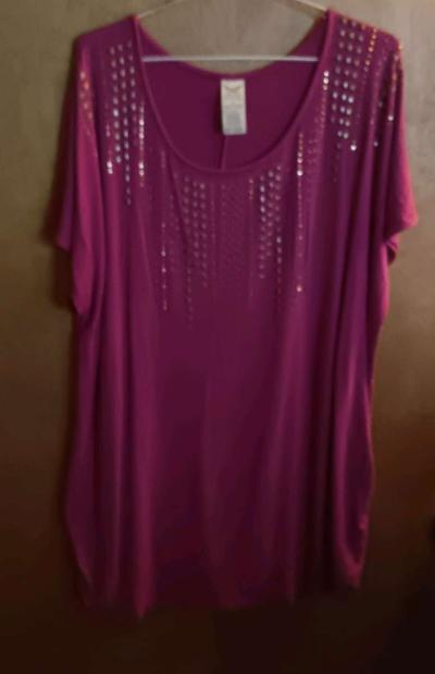 Burgundy Tunic with jeweled design - Thumbnail 2