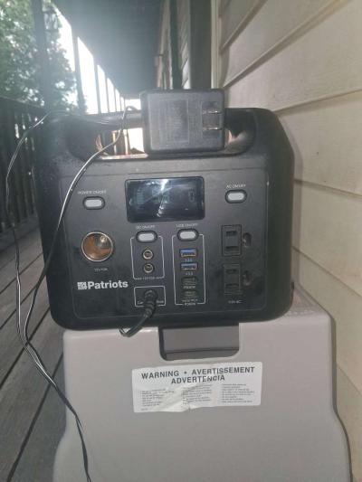 4Patriots Sidekick Solar Generator - Thumbnail 2