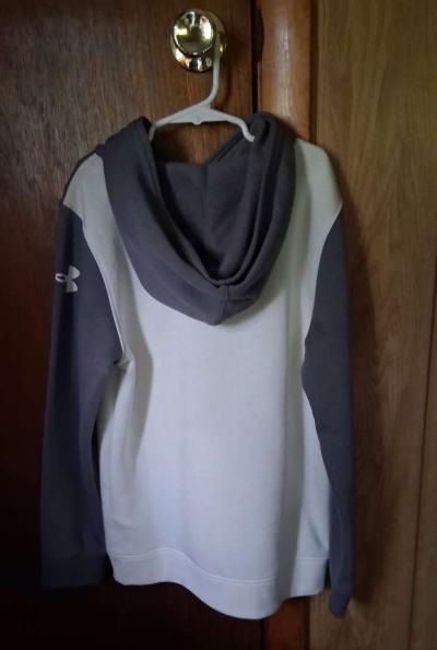 BOYS YOUTH MEDIUM UNDER ARMOUR HOODIE - Thumbnail 2