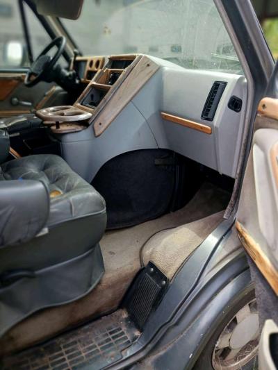 Chevy Sports Van G30 - Thumbnail 3