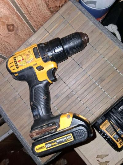 dewalt drill - Thumbnail 2