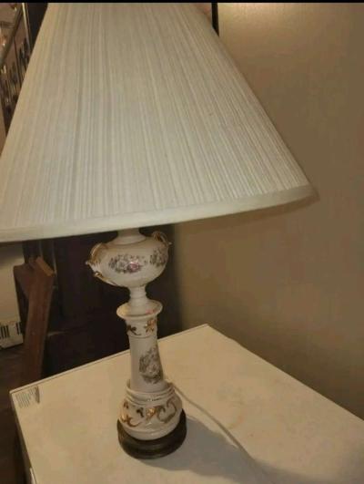 white floral ceramic lamp - Thumbnail 2