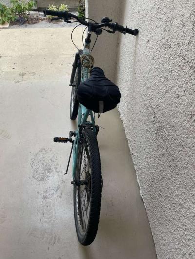 The Huffy Rock Creek 26inch Mountain Bike mint - Thumbnail 2