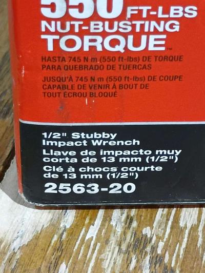 Milwaukee M12 half inch snubby compact impact and charger - Thumbnail 4