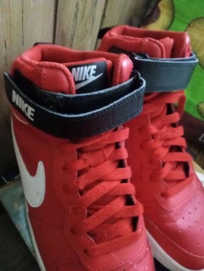 Nike Air Force 1 mid utility high tops black and red - Thumbnail 2