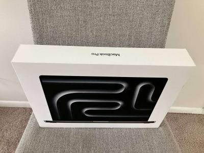 MacBook Pro 16inch M3 Chip - Thumbnail 3