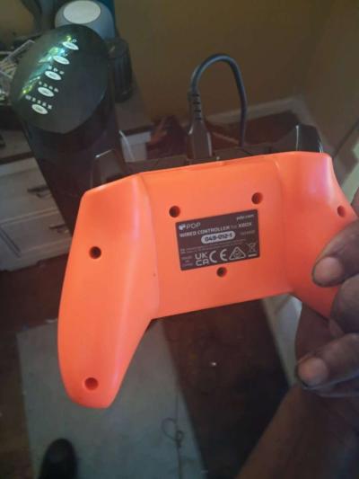 Xbox One s - Thumbnail 3