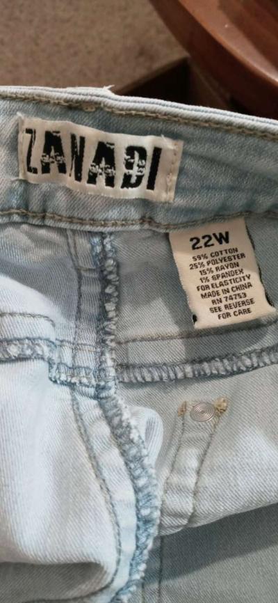 Womens Denim Capris 22w - Thumbnail 3