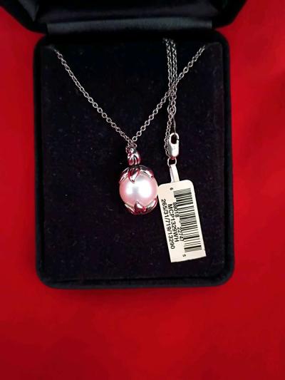 Pearl and Sterling silver Macys necklace - Thumbnail 2