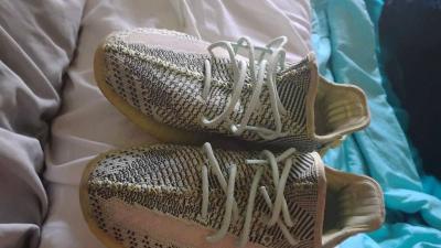 Yeezy 350 boost V2 - Thumbnail 6