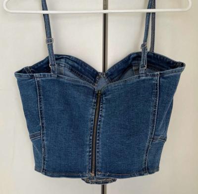 Crop Top - Thumbnail 2