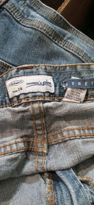 Womens Plus Size Denim Capris Old Navy - Thumbnail 3