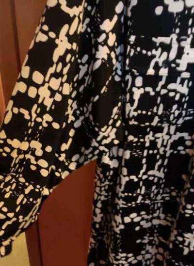 George brand Black and white pattern blouse - Thumbnail 2
