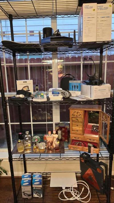 Moving Sale with furniture collectibles kitchenware Vintage - Thumbnail 5